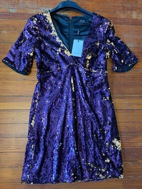 Bardot | Dresses | Bardot L Sequin Green Dress | Poshmark Bardot | Dresses | Bardot L Sequin Green Dress | Poshmark